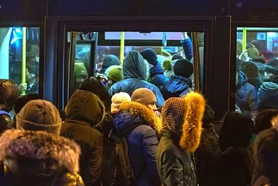 На автобусе из аэропорта Мурманска