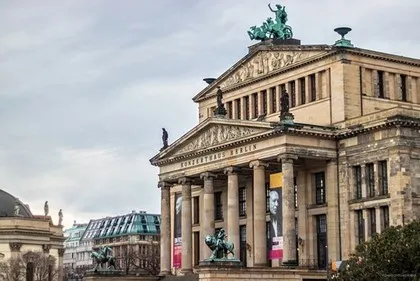 Берлинский драмтеатр, Германия