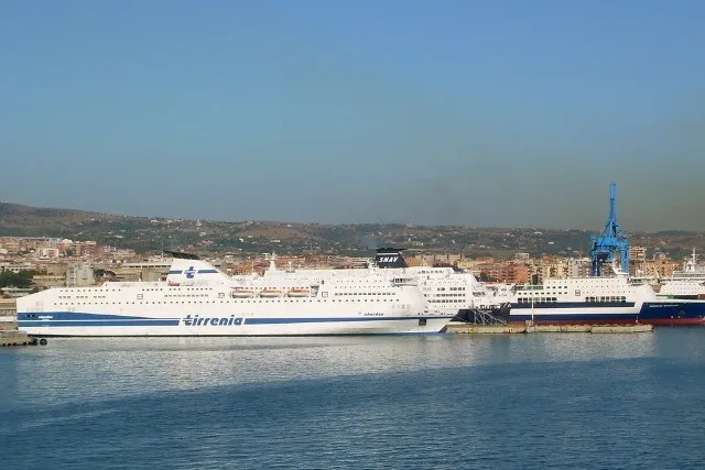 Порт Чивитавеккья Рим